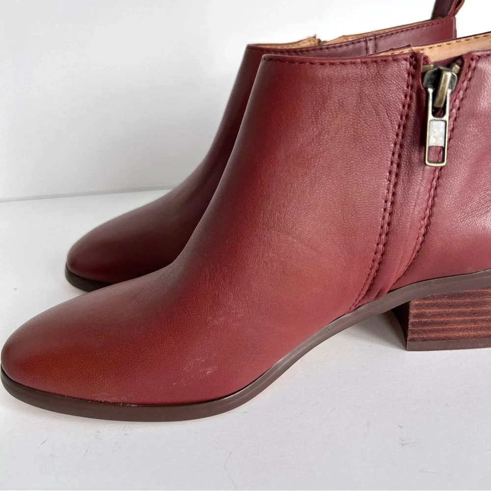 J. Crew Factory Ankle Boots. Brown. Size: 7